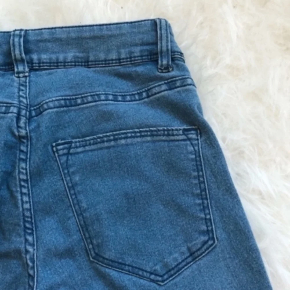 H&M Divided Two Tone Skinny Jeans - Picture 4 of 7